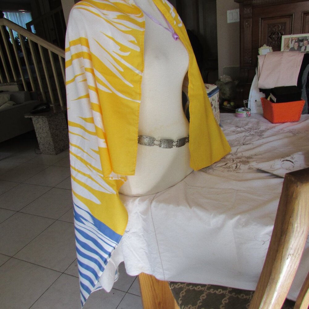 Lancome wrap, collectible